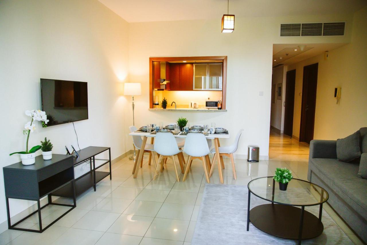 Luxury Apartment At Standpoint Tower By Emaar Dubai Exterior foto